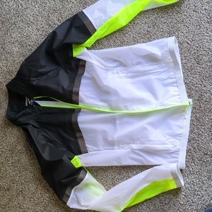 Brooks running jacket